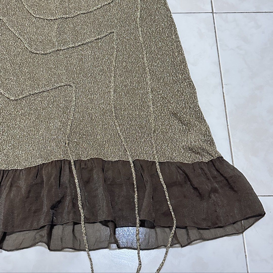 Glitter Knit Party Mini Dress (Category: Dresses) located in Manila. Submitted by pachookie (Listing ID 1461089100, Image 2). Description: Olive knit glitter party dress Length: 32 in Width: 27 in.