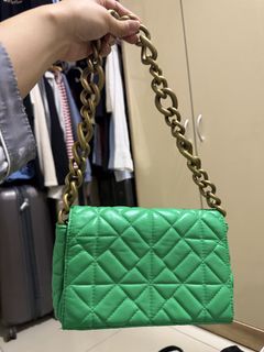 (Category: ) located in . Submitted by styledwithlove (Listing ID 1461043808, Image 1). Description: .