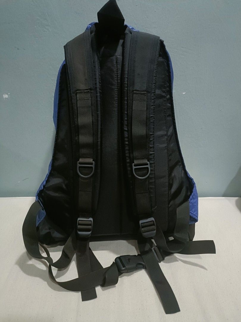 Gregory Backpack (Category: Backpacks) located in Sungai Petani. Submitted by littlehouse15 (Listing ID 1460930979, Image 2). Description: Original Gregory Backpack Made in USA Kapasiti ~ 25L - 28L ❎ Koyak, ❎ Pinhole, ❎ Pudar Condition 9/10 Postage +7/15.