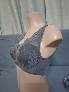 (Category: ) located in . Submitted by dani27122023 (Listing ID 1461088053, Image 1). Description: .