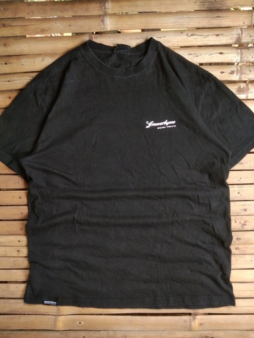 Grooverhyme black beach tee (Category: Tshirts & Polo Shirts ) located in Aloran. Submitted by ingsikthrifting (Listing ID 1460931037, Image 1). Description: Very excellent condition No issue just need wash Color rate 9.8/10 Width 20 Length 28.