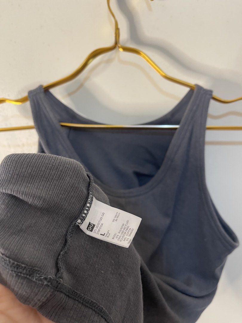 Gu padded large- gray croptop L (Category: Sleeveless) located in Baguio. Submitted by affordaprice_2600baguio (Listing ID 1461075980, Image 3). Description: .