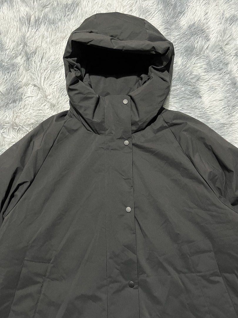 GU Warm Padded Stitchless Puffer Jacket (Category: Coats, Jackets and Outerwear) located in Sasmuan (Sexmoan). Submitted by winterclothes.ph (Listing ID 1461056770, Image 3). Description: GU Warm Padded Stitchless Puffer Jacket M on tag fit up to Large Women’s code Width 23 Length 30 Excellent Condition.