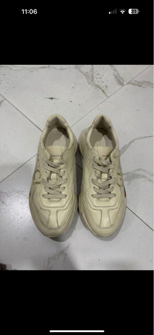 Gucci Ace Sneakers Beige Leather (Category: Sneakers) located in Bacolod City. Submitted by kitcarsonduff (Listing ID 1460983349, Image 2). Description: - Authentic Gucci Ace Sneakers - Color: Beige Leather with iconic Green and Red Stripe - Size: 8US, 25cm women, - Made in Italy.