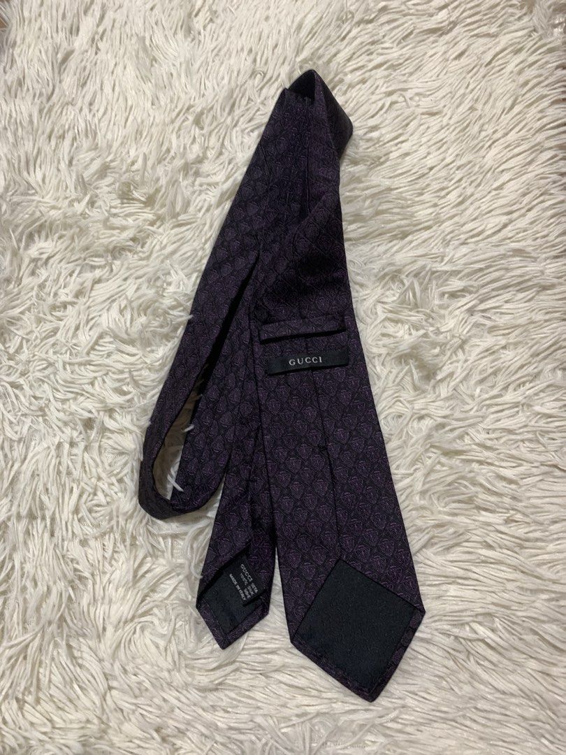 GUCCI SILK NECKTIE (Category: Luxury Accessories) located in Gumaca. Submitted by getscore.ph (Listing ID 1461070808, Image 2). Description: WTS GUCCI SILK NECKTIE 100% SILK MADE IN ITALY EXCELLENT CONDITION NO ISSUE DM ME TO PURCHASE 📥📥 LOC. GUMACA,QUEZON COURIER: JNT EXPRESS.