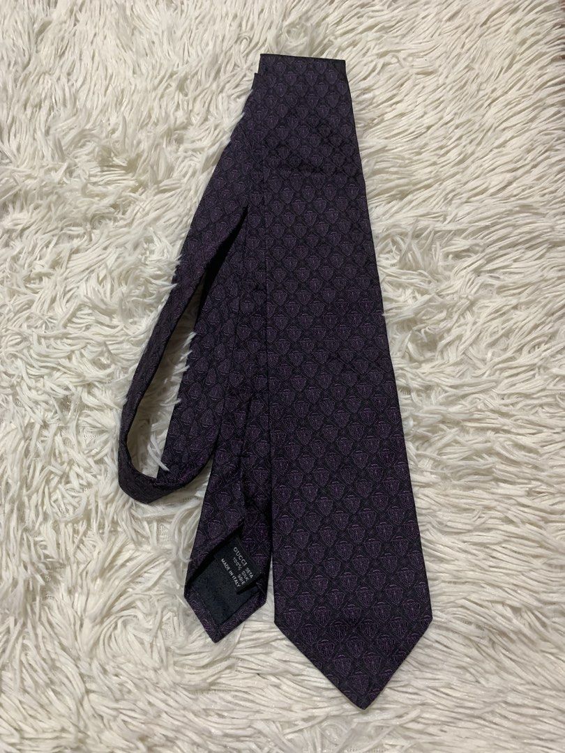 GUCCI SILK NECKTIE (Category: Luxury Accessories) located in Gumaca. Submitted by getscore.ph (Listing ID 1461070808, Image 3). Description: WTS GUCCI SILK NECKTIE 100% SILK MADE IN ITALY EXCELLENT CONDITION NO ISSUE DM ME TO PURCHASE 📥📥 LOC. GUMACA,QUEZON COURIER: JNT EXPRESS.