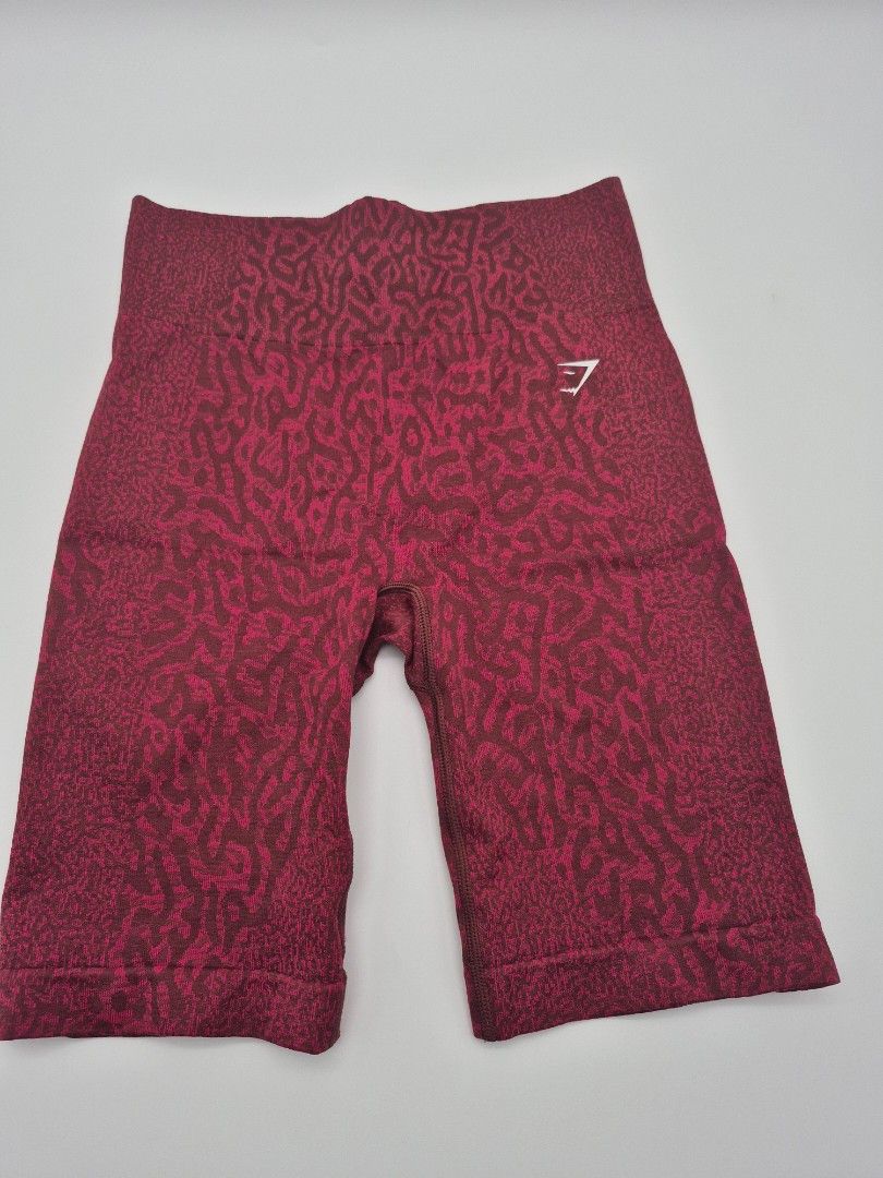 GYMSHARK adapt shorts medium (Category: Activewear) located in Davao. Submitted by marthascloset (Listing ID 1461043889, Image 1). Description: .