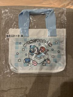 （分類：）位於 。 由 raremoon.01765f 提交（商品編號 1461068500，圖片 1）。簡介： 。