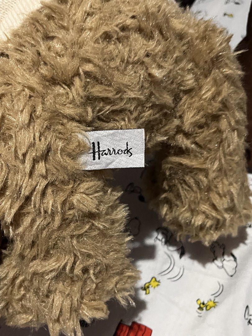 Harrods Christmas HUGH BEAR LIMITED EDITION 2016 (Category: Plushies & Soft Toys) located in Paranaque City. Submitted by bonsaiart (Listing ID 1461025023, Image 3). Description: Brand new Bulky 6500+sf via GCASH or paymaya No to meetup No to cop / cod Shipping via j&t only No breaking of set or bundle.