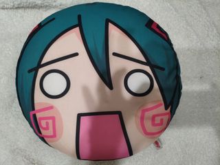 (Category: ) located in . Submitted by hiddentoygem (Listing ID 1461109312, Image 1). Description: .