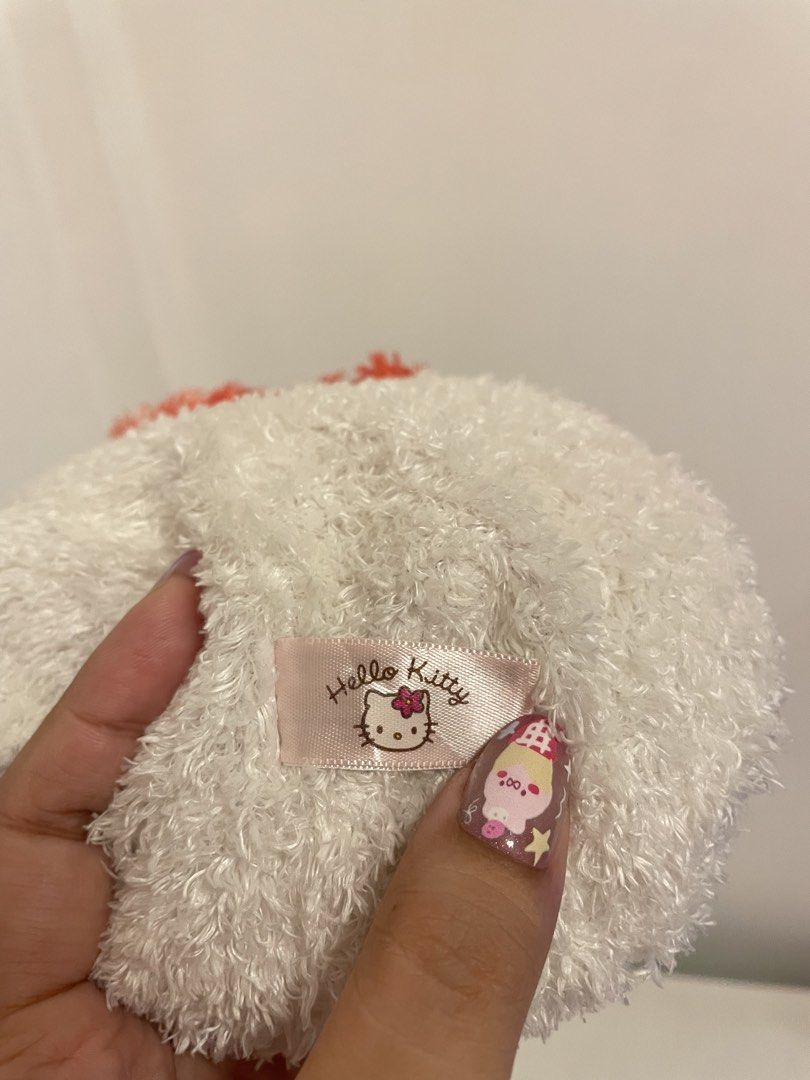 Hello Kitty Fluffy White Pouch with Red Bow (Category: Other Stationery & Craft) located in Iba. Submitted by wealtheallymari99 (Listing ID 1461084085, Image 3). Description: .