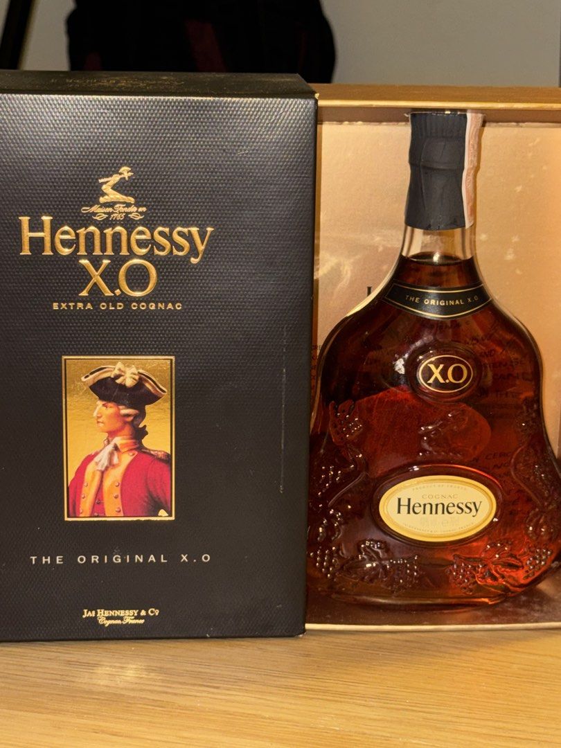Hennessy XO Extra Old Cognac 700ml Bottle (Category: Beverages) located in Consolacion. Submitted by allyqui_ (Listing ID 1461004484, Image 1). Description: Hennessy - XO - 700ml Jeroboam | Cognac Spirit Type: Cognac Product of France ABV: 40% Bottle Size: 700ml • Authentic bottle • Condition: Sealed • Size: 700 ml • With box • Selling price: Hennessy XO 700ml (10,500) Private sale only. Serious buyers may message me for additional photos/details