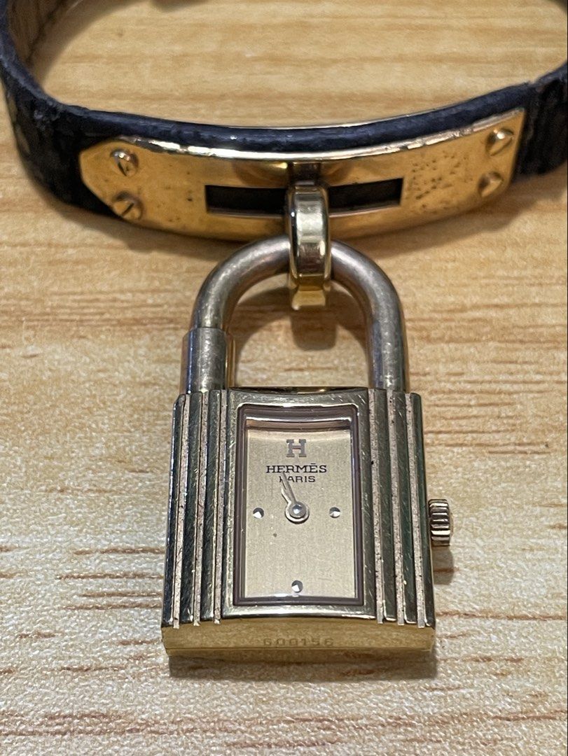 Hermes Kelly (Category: Women's Watches) located in Taguig. Submitted by tester1x (Listing ID 1460940227, Image 3). Description: Hermes Kelly Padlock Watch Swiss Made Quartz 600156 Gold color dial Stainless steel case Hermes leather strap Replacement swiss buckle 20mm Issue: Yun leather strap, may bakbak na. .
