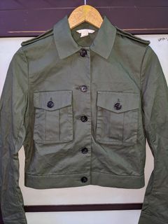 (Category: ) located in . Submitted by lustforusedgoods (Listing ID 1461092923, Image 1). Description: .