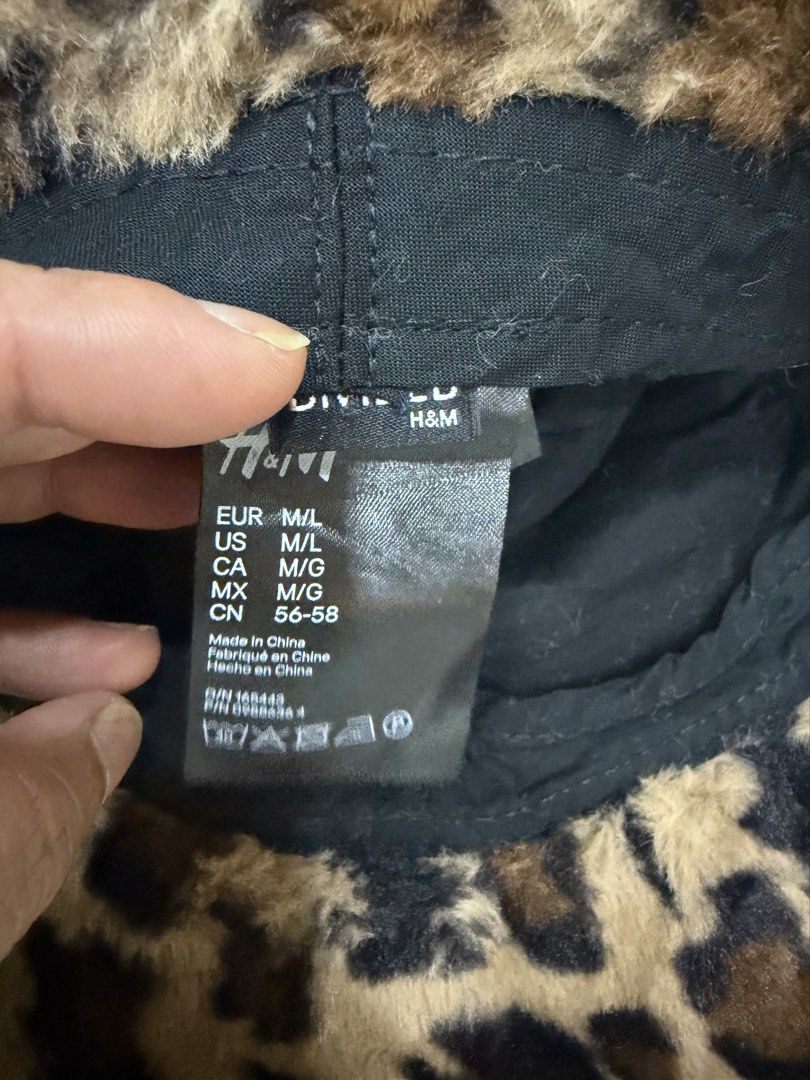 H&M Leopard Bucket Hat (Category: Hats & Beanies) located in Pasig City. Submitted by jgbeautique (Listing ID 1461071587, Image 2). Description: Still in pristine condition Only worn twice RFS: Decluttering.