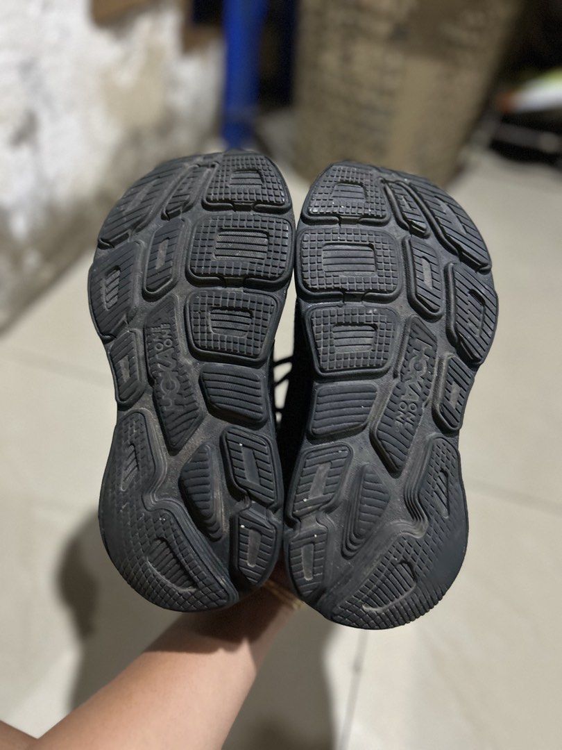 Hoka (Category: Sneakers) located in Cebu City. Submitted by cyrilk1cks (Listing ID 1461066428, Image 3). Description: .