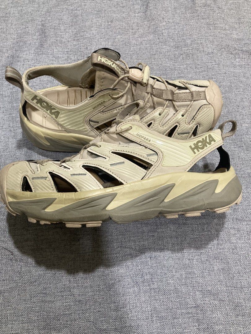 HOKA ONE ONE HAPORA SAND (Category: Slippers & Slides) located in Zamboanga. Submitted by deensthrifting (Listing ID 1461084887, Image 2). Description: HOKA ONE ONE HAPORA SIZE:7w, 6m,38.2/3 Very good condition minimal sign of usage -1850 free shipping.