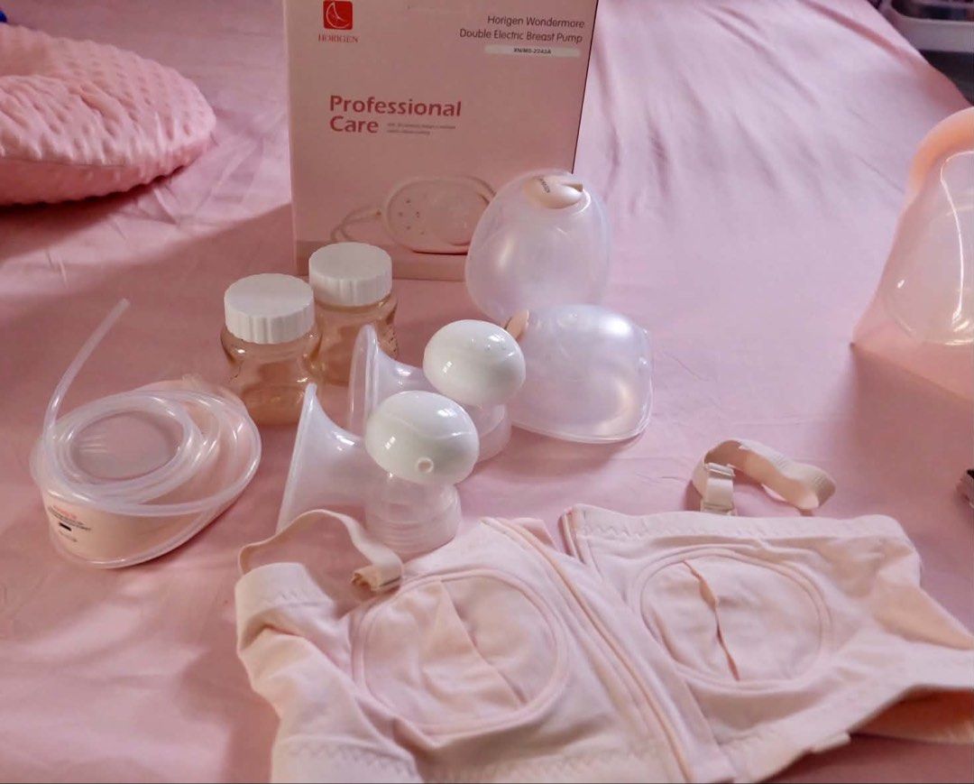 Horigen wondermore breastpump (Category: Breastfeeding & Bottle Feeding) located in Bacoor. Submitted by Little_Lady (Listing ID 1460965921, Image 1). Description: For sale • Horigen wondermore breastpump Complete inclusions Seldom used Freebies: 🪄Horigen Decent go cups 🪄Pumping bra PHP2,800.