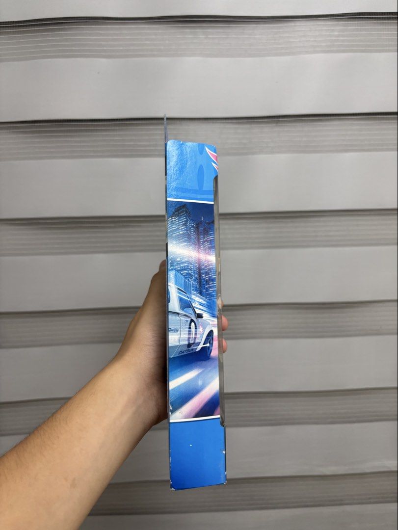 Hot Wheels Nightburnerz 5-Pack 2022 HFV93 (Category: Vehicle & Diecast Models) located in Agdangan. Submitted by omomsyj (Listing ID 1461054387, Image 3). Description: Selling my Hot Wheels Nightburnerz 5-Pack (2022) featuring: • Alpha Pursuit • ’89 Mazda Savanna RX-7 FC3S • ’98 Honda Prelude • Datsun 620 • McLaren Speedtail Condition: Sealed/Never Opened. The original packaging is intact. The card has minor fading/color changes and light signs o