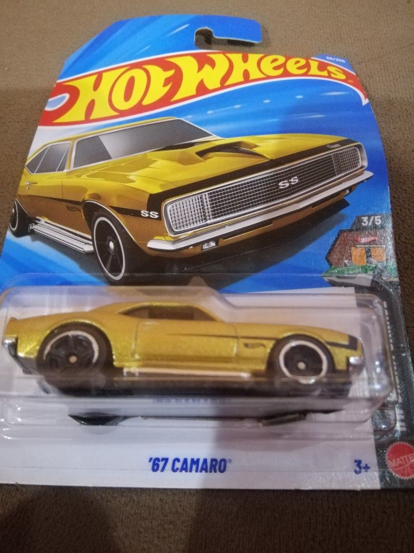 Hotwheels 97 Camaro (Category: Vehicle & Diecast Models) located in Quezon City. Submitted by goldencity1964 (Listing ID 1461075105, Image 2). Description: Hotwheels 97 Camaro HW DREAM GARAGE series.