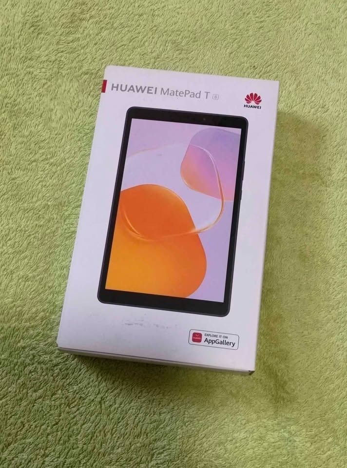 Huawei Matepad T8 w/ LTE (Openline) IPS 32gb (Category: Android) located in Manila. Submitted by chester_lim (Listing ID 1460946034, Image 1). Description: For Sale: Huawei Matepad T8 w/ LTE (Openline) IPS 32gb Condition: Very slightly used. Like New. No dents, no bumps, no scratches. Selling for only P3,999.00 Inclusion (Complete) - Box - Unit - Wall Charger - Cable - Sim Ejector - Manuals Quick Specs: - Octa Core chipset - IPS Display - > 80% S