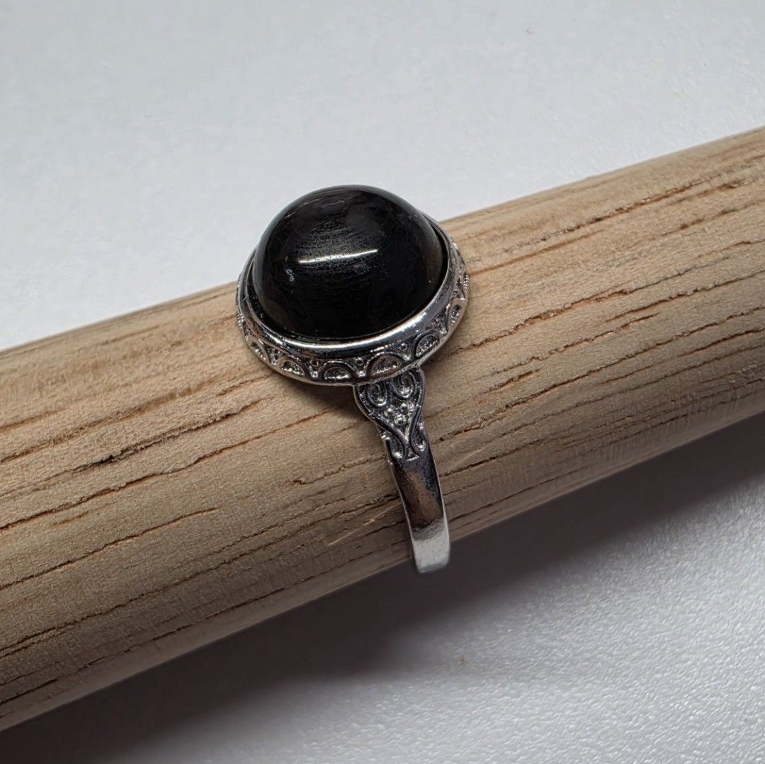 Hypersthene Round Ring (Category: Rings) located in Singapore. Submitted by wdepth (Listing ID 1461090643, Image 2). Description: hypersthene round ring hypersthene ~9mm adjustable size silver plated alloy $20 free shipping..