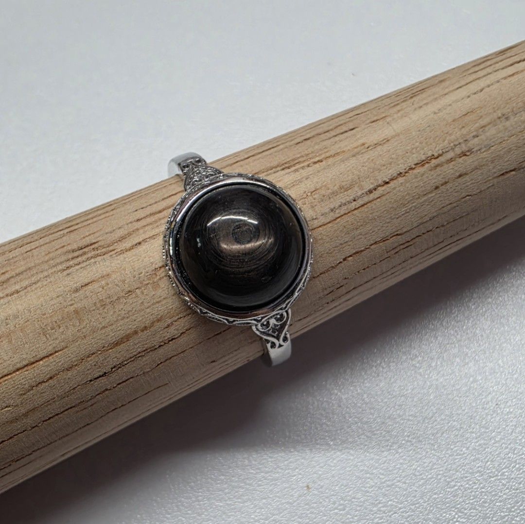Hypersthene Round Ring (Category: Rings) located in Singapore. Submitted by wdepth (Listing ID 1461090643, Image 3). Description: hypersthene round ring hypersthene ~9mm adjustable size silver plated alloy $20 free shipping..