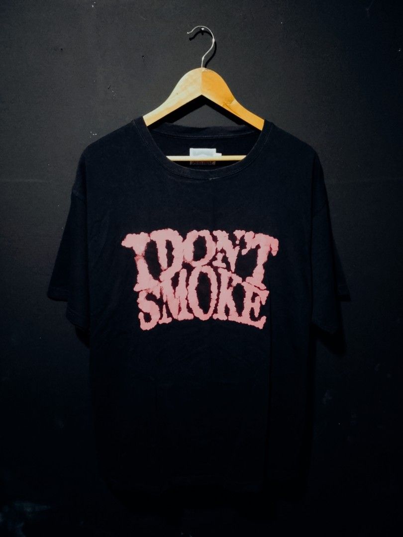 I DON'T SMOKE TEE (Category: Activewear) located in Talakag. Submitted by pang_uran (Listing ID 1461009368, Image 1). Description: 23.5 width 28 length 9.5 color rate complete tags no hidden issue.