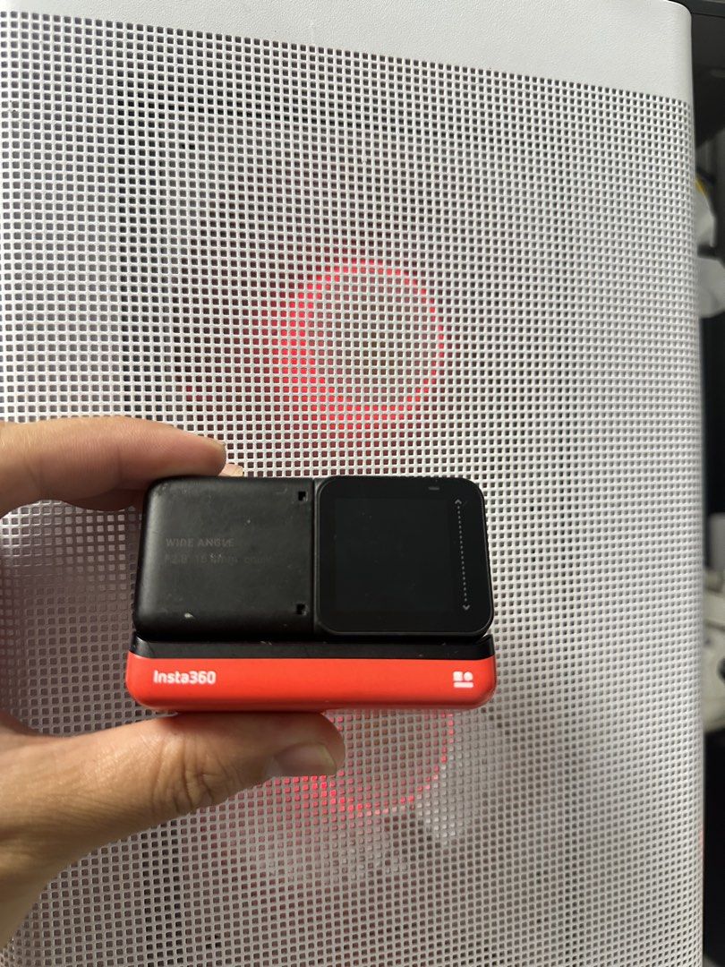 Insta360 ONE R Wide Angle Action Camera (Category: Cameras) located in Pasig City. Submitted by afrancis26 (Listing ID 1460929705, Image 2). Description: - Insta360 ONE R Action Camera - Includes Wide-Angle Lens - Records in stunning 4K resolution - Ideal for capturing all your adventures - Compact and durable design - Ready for your next trip or project.