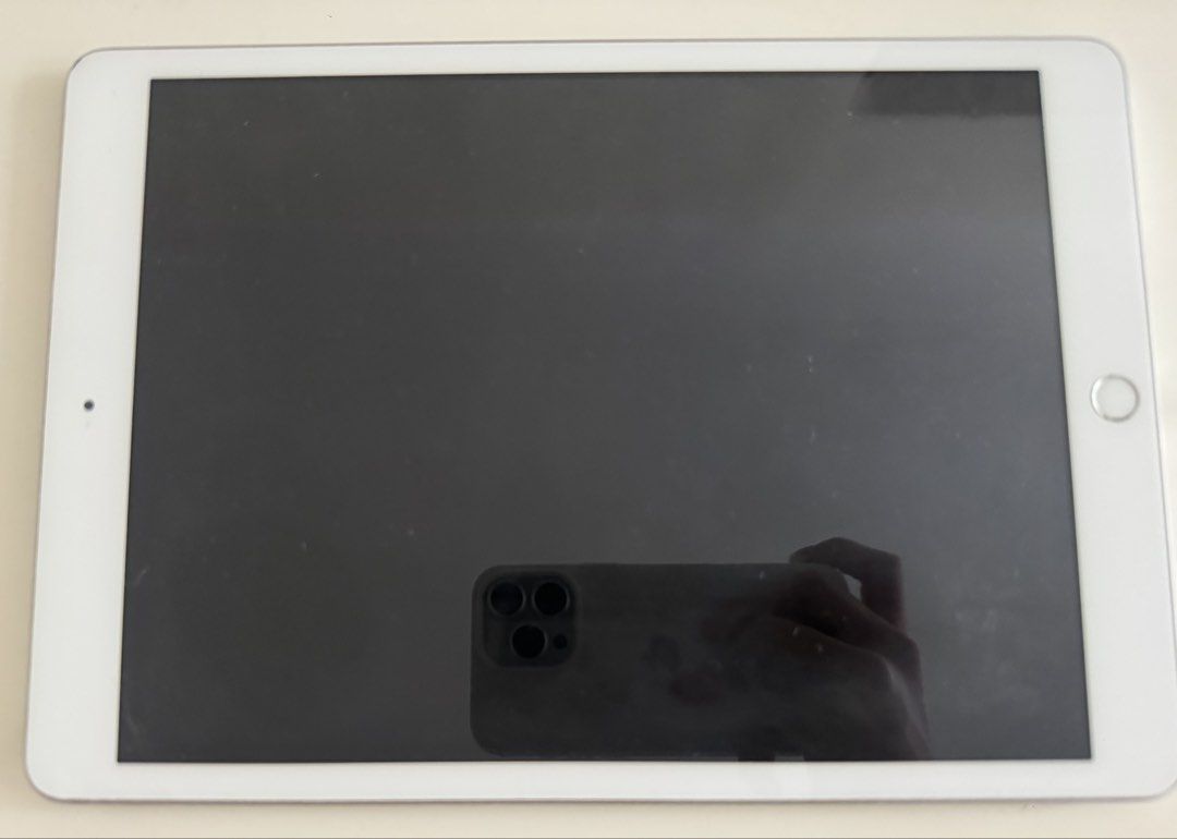 iPad 8 （分類：平板電腦 - iPad）位於 Hong Kong。 由 goldenforest.ba0f9e 提交（商品編號 1460978024，圖片 1）。簡介： iPad 8 128GB 有apple pencil。