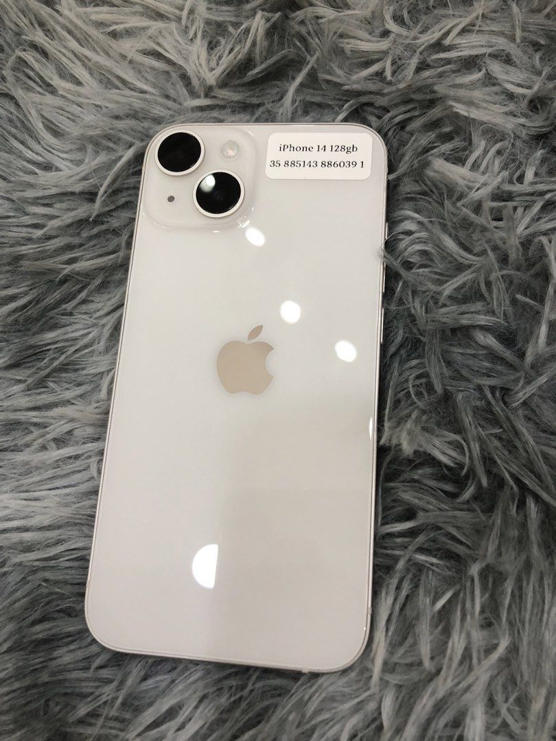 iPhone 14 128gb (Category: iPhone X Series) located in Manila. Submitted by thrift.by.luna (Listing ID 1460954179, Image 1). Description: .