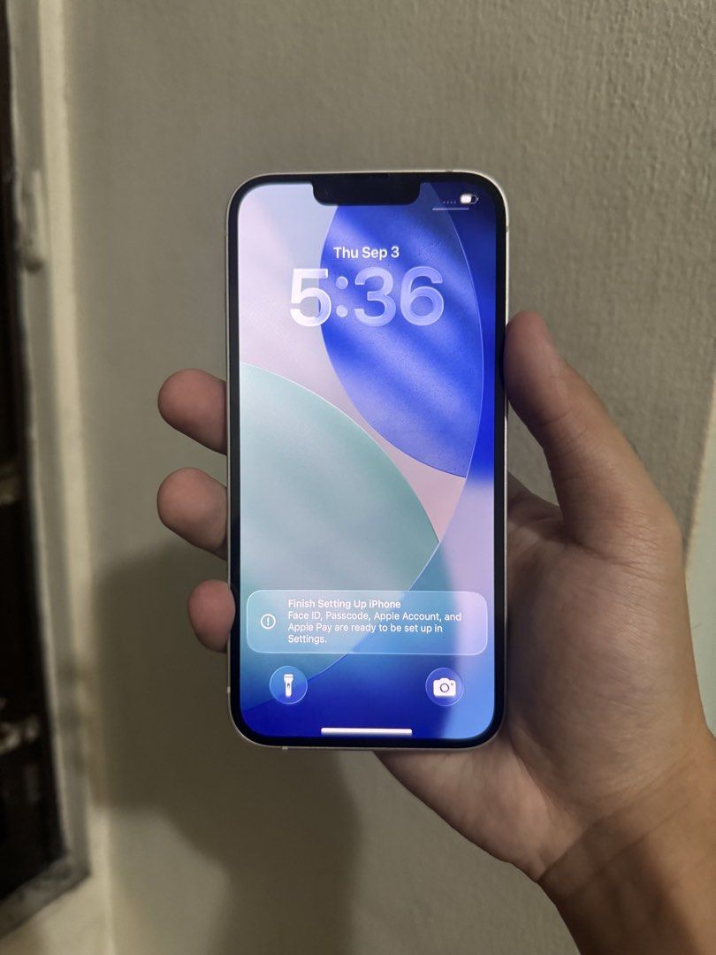 iPhone 14 128gb White (Category: iPhone 14 Series) located in San Juan City. Submitted by amerillee (Listing ID 1460943424, Image 2). Description: FOR SALE ✅ iPhone 14 ✅ No Issues / No Repair ✅ 128gb Storage ✅ Color: White ✅ Battery Health: 93% ✅ NTC Variant ✅ Openline ✅ Unli Reset is okay ✅ 3u tools is okay complete set with original box and cable Trade price is higher than selling price 20,500 only! 📍MEET UP: San Juan / Katipunan Area MCR Gadg