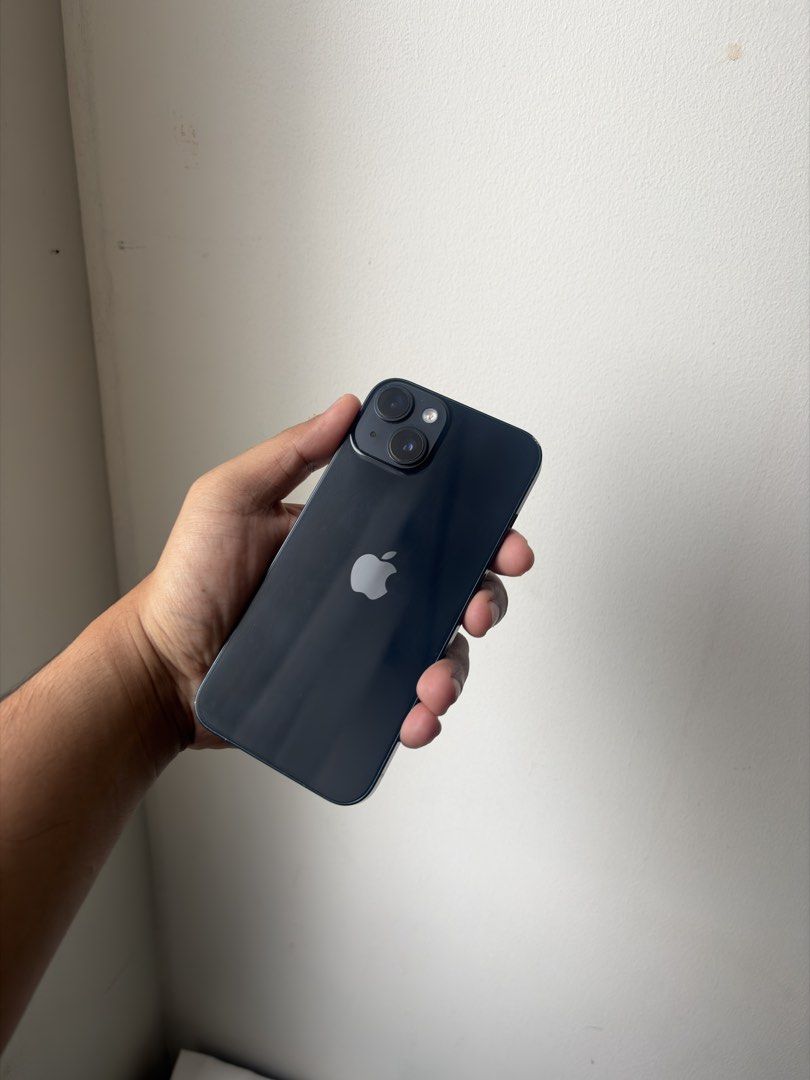 Iphone 14 Midnight Blue 256 GB (Category: iPhone 14 Series) located in Davao. Submitted by reydumadag (Listing ID 1460923170, Image 1). Description: 📱 iPhone 14 256GB – Midnight Blue 💾 Storage: 256GB 🎨 Color: Midnight Blue 📅 Bought: 2023 🔋 Battery Health: 73% ✨ Condition: Good working condition • Minor dents from normal use • All functions working properly • No major issues 🔌 Original cord included 📦 Reason for selling: Decluttering 💰 Pri