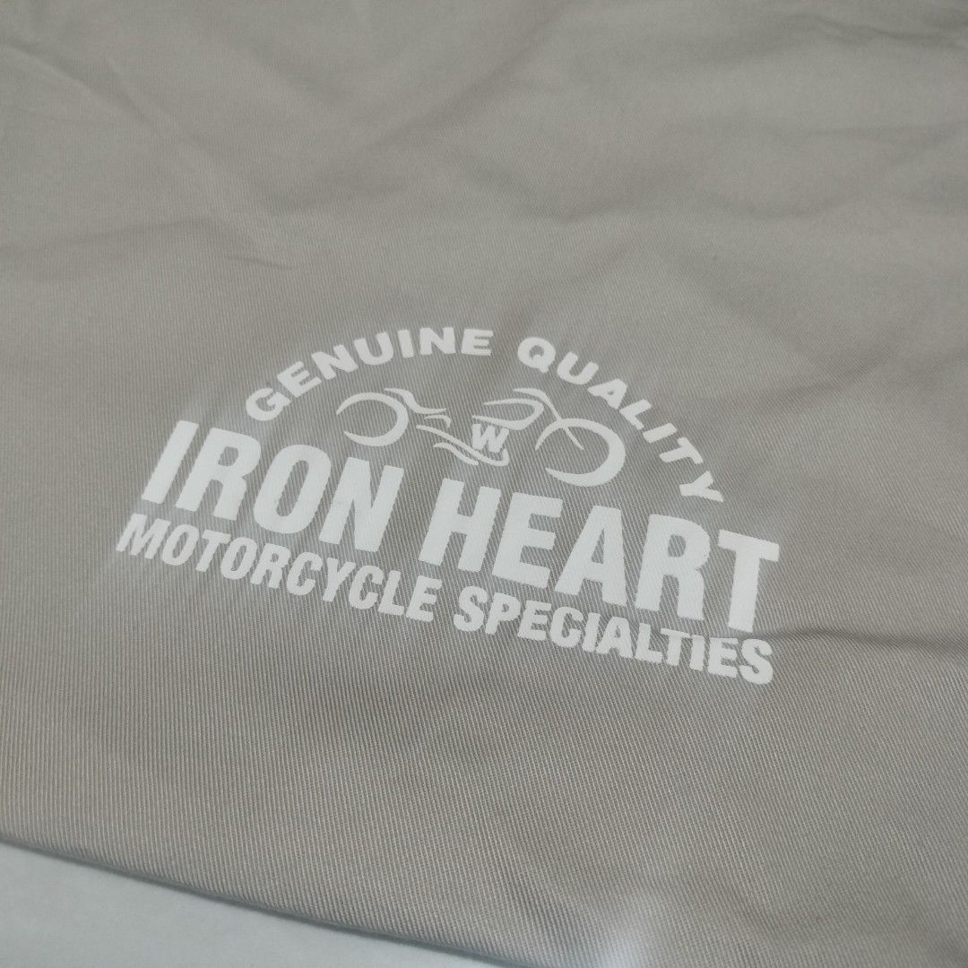 IRON HEART STRING BAG (Category: Sling Bags) located in Sariaya. Submitted by social_animalz (Listing ID 1461082279, Image 2). Description: 16.5 x 19.5 shipping fee is not included.