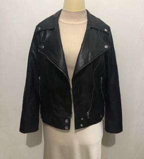 (Kategori: ) berada di . Dikirim oleh moccachino18 (ID iklan 1461051060, Gambar 1). Deskripsi: .