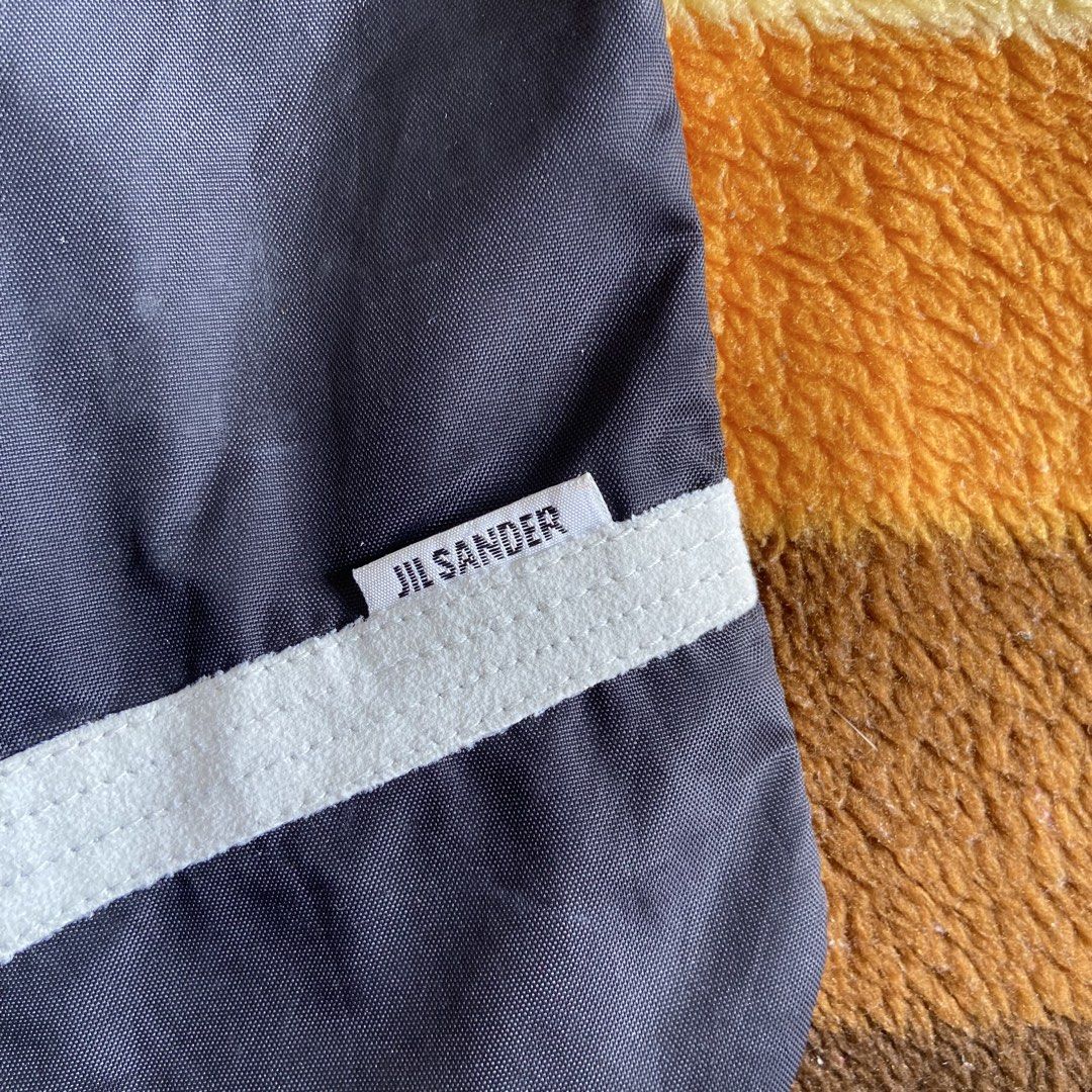 Jil Sander Shoe/Dust Bag (Category: Belt bags, Clutches and Pouches) located in Angeles City. Submitted by eriellynnthrifts (Listing ID 1460946860, Image 2). Description: 2000’s Shoe bag Jil Sander with a drawstring lock..