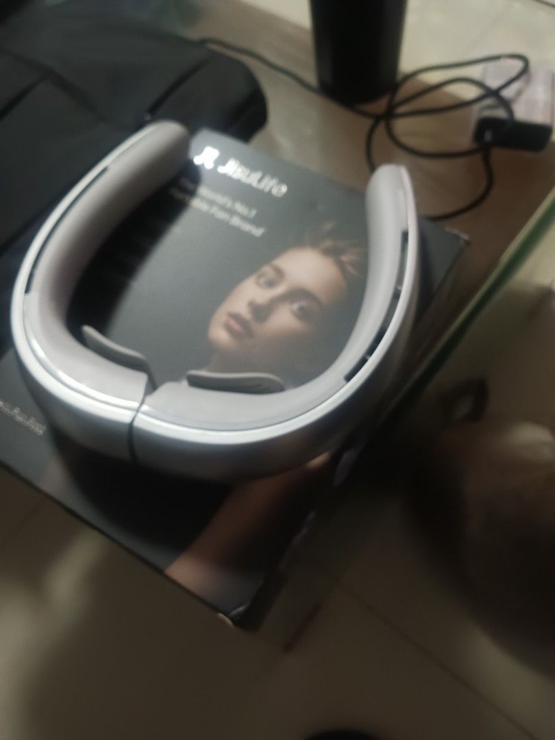 JISULIFE NECK fan pro1 (Category: Other Accessories) located in Quezon City. Submitted by strangesteven560 (Listing ID 1461044167, Image 1). Description: JISULIFE NECK Fan Pro1 5000mah typeC rechargable Excellent Pristine Condition RFS: Decluttering MOP:Gcash/Bank transfer delivered thru lalamove or any 09692713509 .