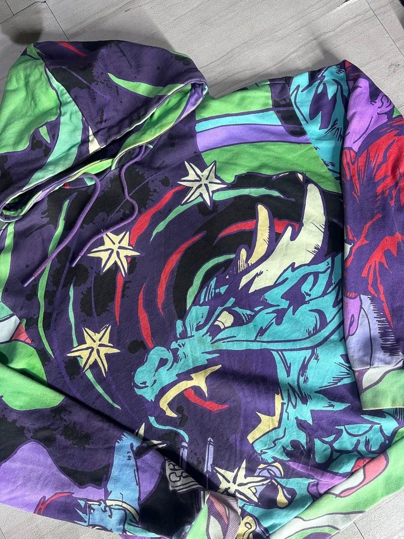 jnco ins hoodie (Category: Hoodies) located in Manila. Submitted by nb_thriftshop (Listing ID 1461075158, Image 2). Description: aop hoodie 28 length 26 width medium to large no issue need wash makapal tela.