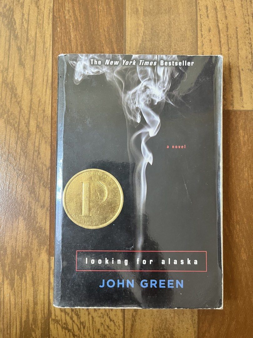 John Green Book Set (set of 4) (Category: Children's Books) located in Sorsogon. Submitted by onthedailly (Listing ID 1460942863, Image 3). Description: John Green Book Set of 4 (without box and with plastic cover) The Fault in Our Stars An Abundance of Katherines Paper Towns Looking for Alaska Author: John Green mop: gcash/maribank courier: j&t loc: sor city (bicol).