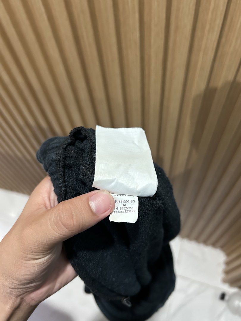 JORDAN (Category: Shorts) located in Tubod. Submitted by just_thrift.1 (Listing ID 1461091671, Image 3). Description: JORDAN Size: XL 📐Waist: 30-36 📐Length: 22 📐Leg Opening: 11.5 Color Rate: 9.8/10 Excellent Condition .