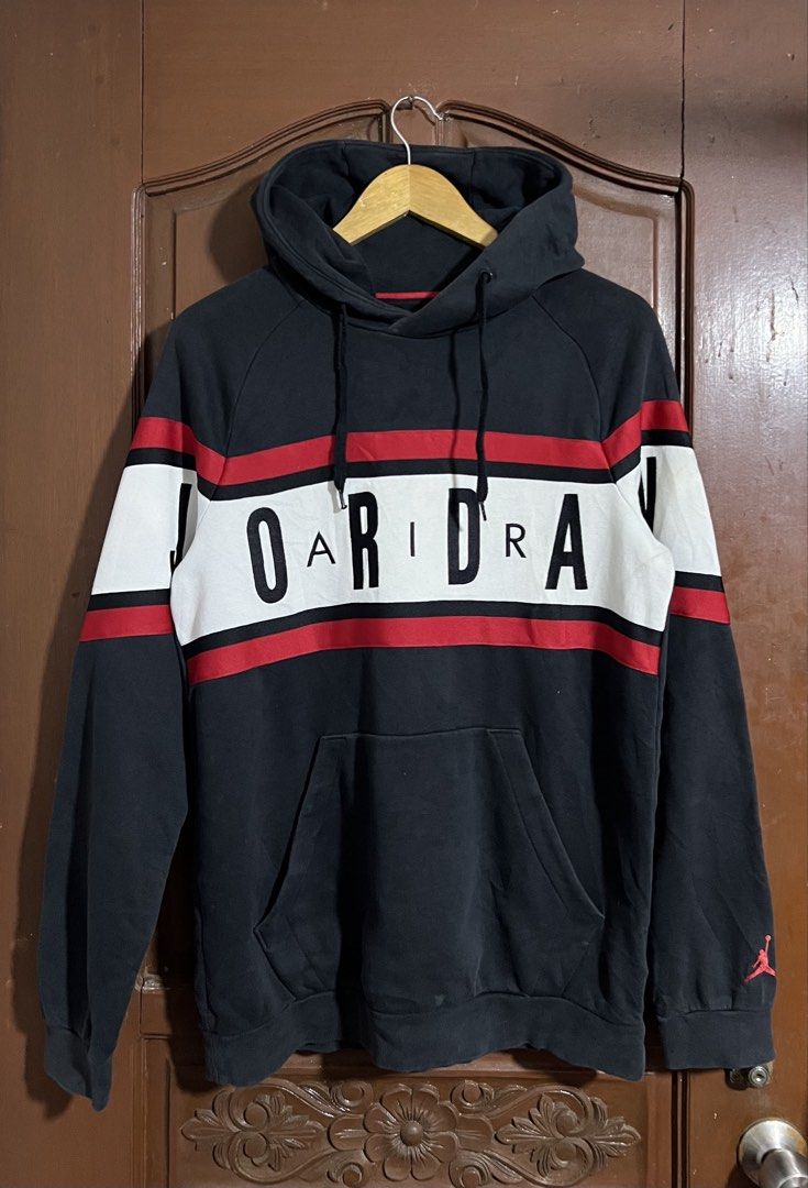 Jordan Air Hoodie (Category: Coats, Jackets and Outerwear) located in Manila. Submitted by thriftpoint99 (Listing ID 1461075900, Image 1). Description: 21x28.5 No issue Need wash only Excellent condition.
