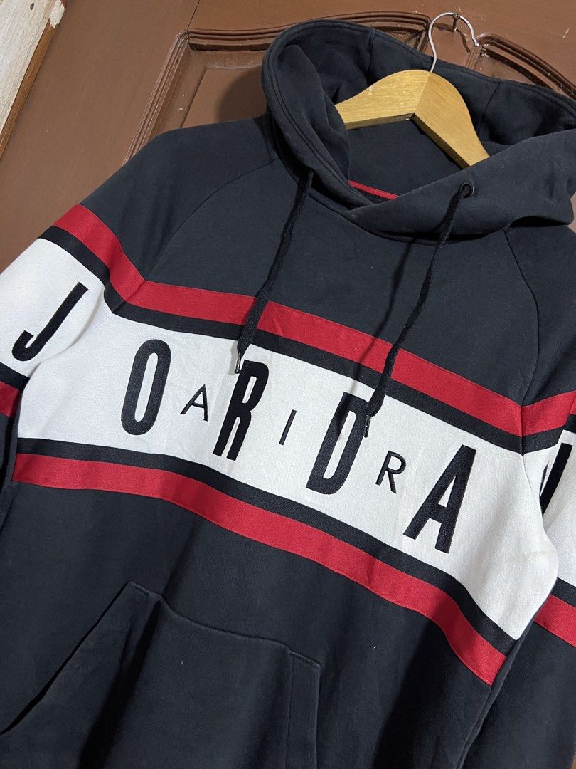 Jordan Air Hoodie (Category: Coats, Jackets and Outerwear) located in Manila. Submitted by thriftpoint99 (Listing ID 1461075900, Image 2). Description: 21x28.5 No issue Need wash only Excellent condition.