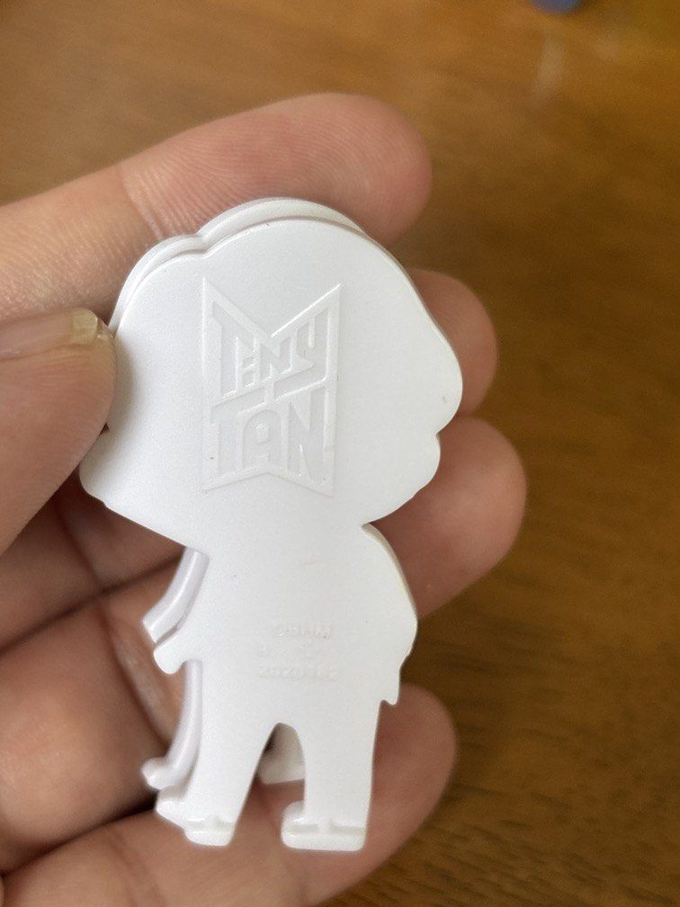 Jungkook clip (Category: Stationery & School Supplies) located in Calamba. Submitted by cur8d (Listing ID 1460982772, Image 3). Description: .