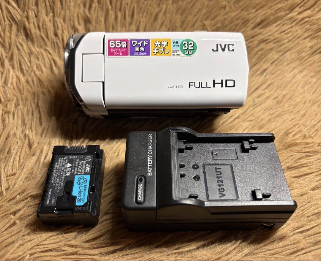 JVC Everio GZ-E565-W 32GB Camcorder (Category: Video Cameras) located in Caloocan City. Submitted by ivandave09 (Listing ID 1461008321, Image 3). Description: JVC Everio GZ-E565-W 32GB Camcorder - Good working condition - Fully functional - Ready to use - Clear LCD - Clean lens - With battery and chager - AVCHD full HD - With photo/video light - 1920x1080 output - 65x dynamic zoom - 32GB internal memory - 3.0 touchscreen - HDMI - SD/SDHC/SDXC car