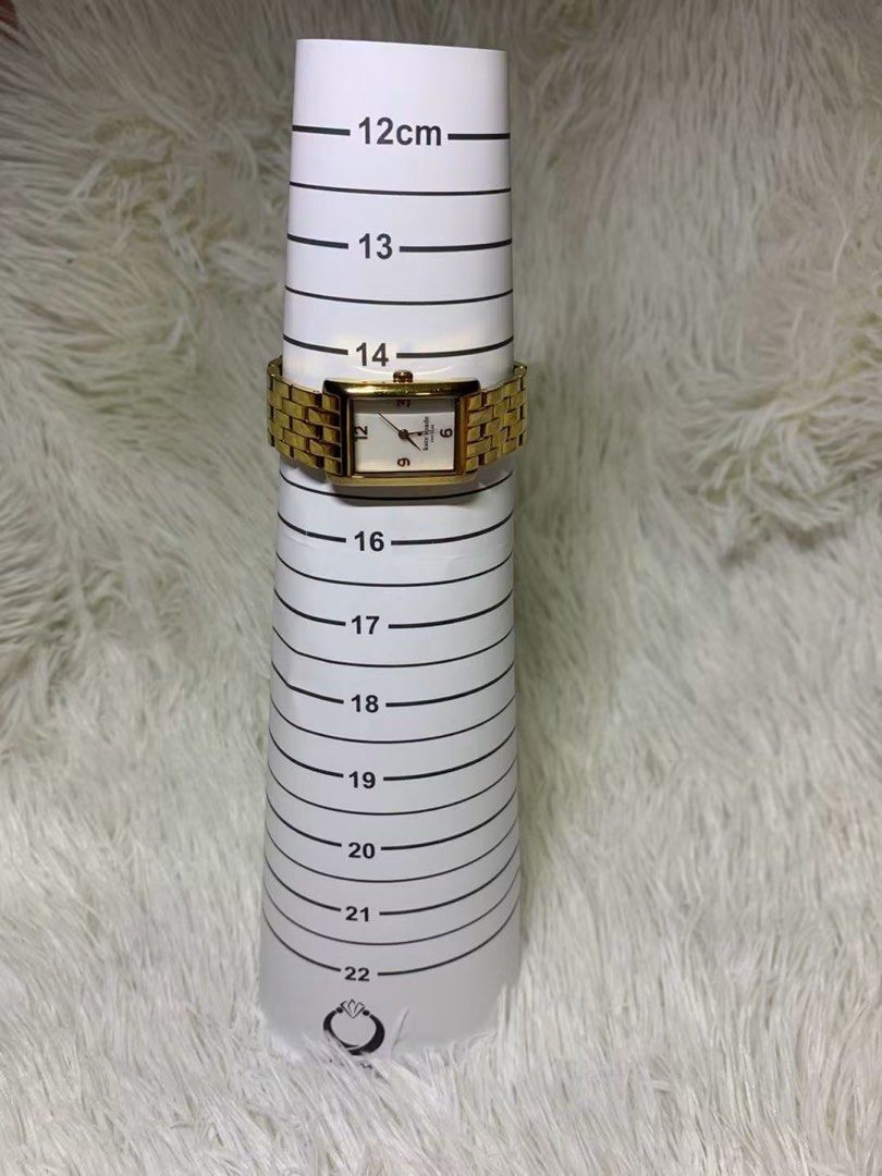 Kate Spade Gold Watch (Category: Women's Watches) located in Manila. Submitted by moyi060500 (Listing ID 1460982339, Image 3). Description: message me for more pics.