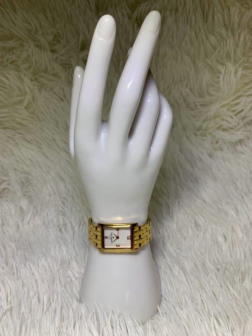 Kate Spade Gold Watch (Category: Women's Watches) located in Manila. Submitted by moyi060500 (Listing ID 1460982339, Image 2). Description: message me for more pics.