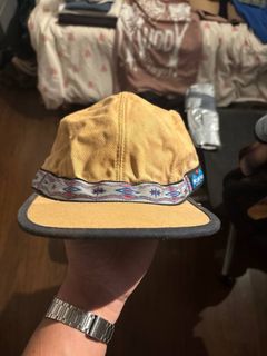 (Category: ) located in . Submitted by pleasebuymysole (Listing ID 1460961485, Image 1). Description: .