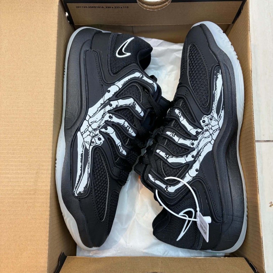 KD 18 -slim reaper 🖤 (Category: Casual Shoes) located in Manila. Submitted by johnricoma60523 (Listing ID 1461002032, Image 1). Description: For more details? Just pm on me🫰 📍All size available 📍Open for COD/meet up or gcash payment 📍F you want to order I give you best High Quality💯 📍Thank you for trusting me🫡🫶.
