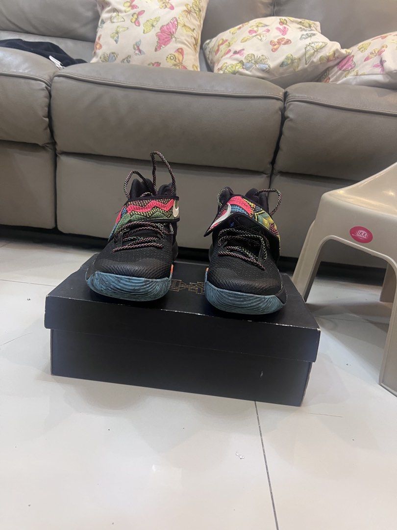 Kyrie 2 BHM (Category: Sneakers) located in Manila. Submitted by 9qqqdwwd9z72578 (Listing ID 1461040361, Image 1). Description: Still negotiable! .