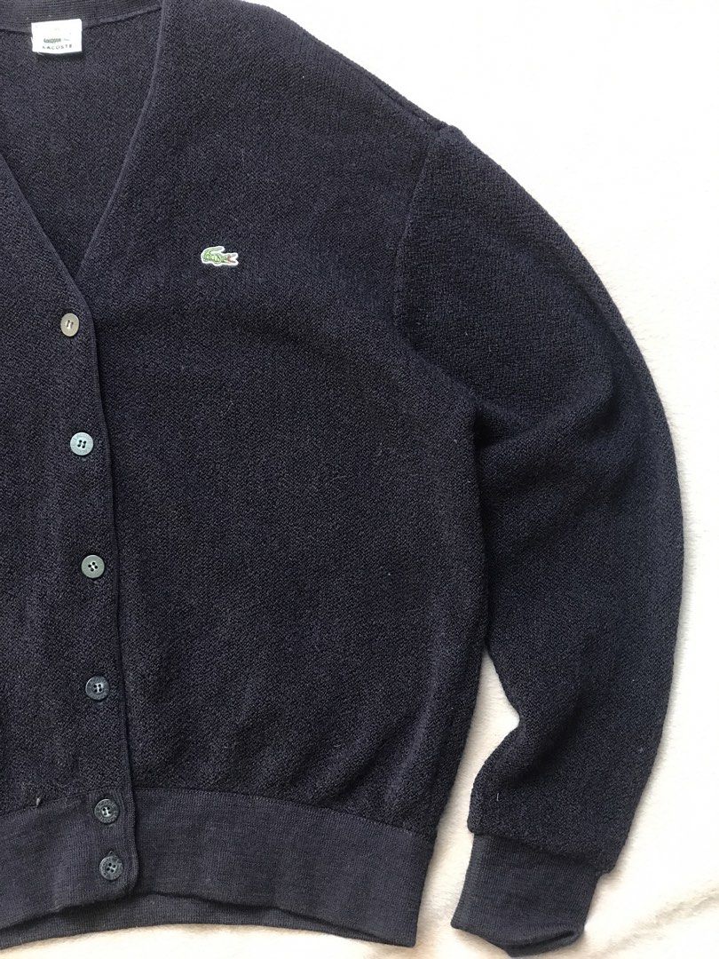 Lacoste cardigan (Category: Coats, Jackets and Outerwear) located in Alicia. Submitted by aljaber43 (Listing ID 1460987327, Image 3). Description: .